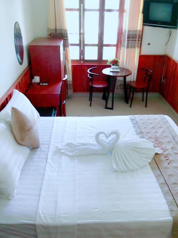 Nam Phuong Riverside Villa Hue Exterior foto